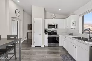 993 S 239th Dr, Buckeye, AZ 85326 - Photo 2