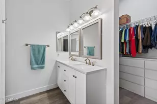 993 S 239th Dr, Buckeye, AZ 85326 - Photo 8