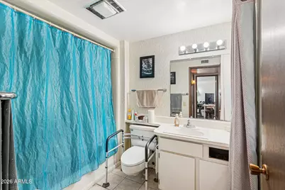 10529 W Wheatridge Drive, Sun City, AZ 85373 - Photo 18