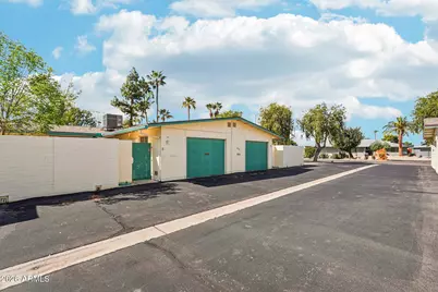 10529 W Wheatridge Drive, Sun City, AZ 85373 - Photo 24