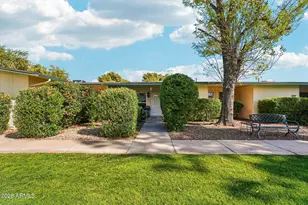 10529 W Wheatridge Dr, Sun City, AZ 85373 - Photo 26