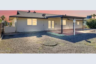 10602 W Cumberland Drive, Sun City, AZ 85351 - Photo 26