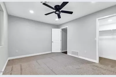 10602 W Cumberland Drive, Sun City, AZ 85351 - Photo 16