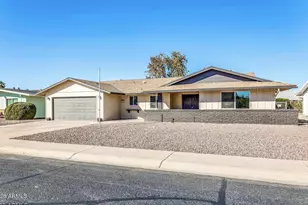 10602 W Cumberland Dr, Sun City, AZ 85351 - Photo 6