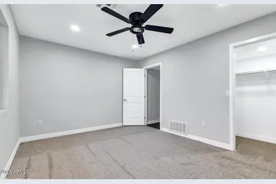 10602 W Cumberland Drive, Sun City, AZ 85351 - Photo 16