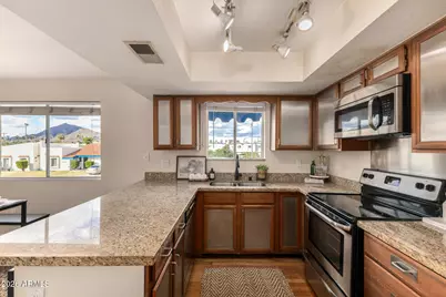 6943 E Earll Drive #6, Scottsdale, AZ 85251 - Photo 8