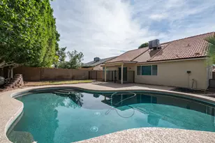 8944 W Fullam St, Peoria, AZ 85382 - Photo 26