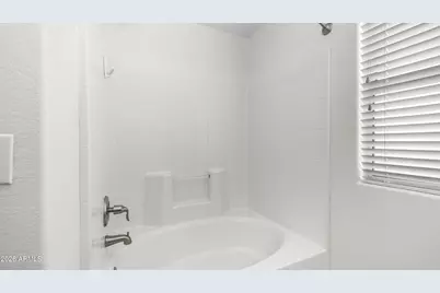 8944 W Fullam Street, Peoria, AZ 85382 - Photo 22