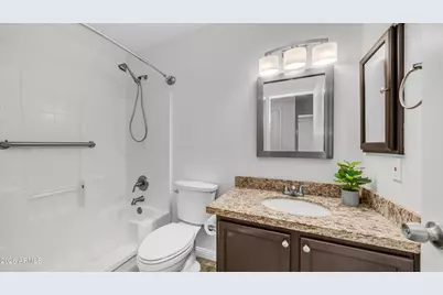 8944 W Fullam Street, Peoria, AZ 85382 - Photo 18