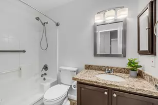 8944 W Fullam St, Peoria, AZ 85382 - Photo 18