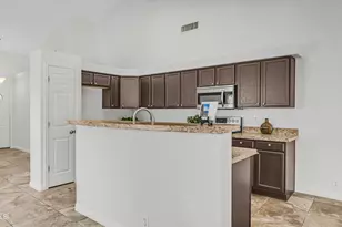 8944 W Fullam St, Peoria, AZ 85382 - Photo 10