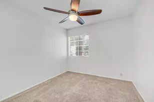 8944 W Fullam St, Peoria, AZ 85382 - Photo 14