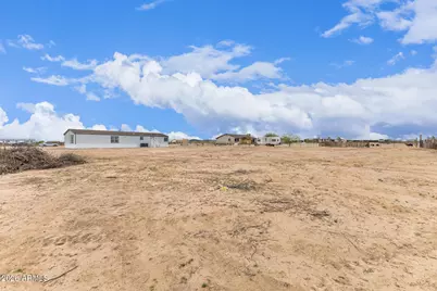 35341 W Sunrise Drive, Arlington, AZ 85322 - Photo 32