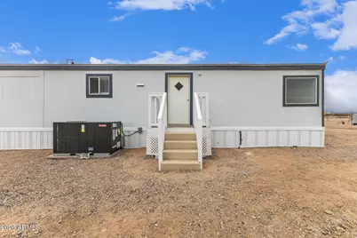 35341 W Sunrise Drive, Arlington, AZ 85322 - Photo 30