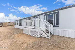 35341 W Sunrise Dr, Arlington, AZ 85322 - Photo 2