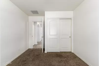 5623 S 27th Drive, Phoenix, AZ 85041 - Photo 20