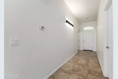 5623 S 27th Drive, Phoenix, AZ 85041 - Photo 2