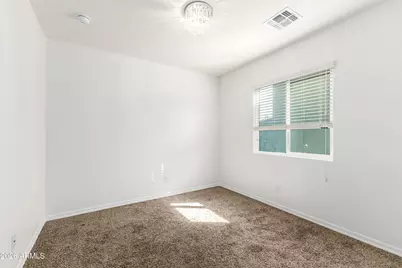 5623 S 27th Drive, Phoenix, AZ 85041 - Photo 24