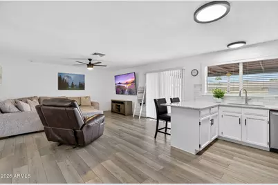 2601 E Hopi Avenue E, Mesa, AZ 85204 - Photo 6