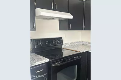 5222 S 13th Way, Phoenix, AZ 85040 - Photo 2