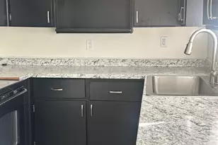 5222 S 13th Way, Phoenix, AZ 85040 - Photo 4