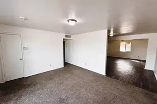 219 W Kinderman Dr, Avondale, AZ 85323 - Photo 4