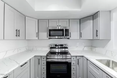 4618 S Calle Los Cerros Drive, Tempe, AZ 85282 - Photo 8