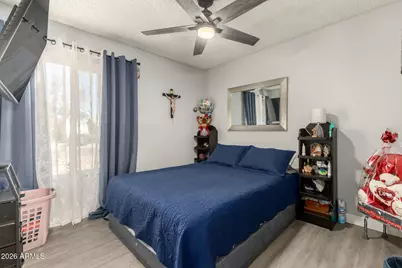 8633 W Turney Avenue, Phoenix, AZ 85037 - Photo 14