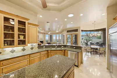 11625 E Windrose Drive, Scottsdale, AZ 85259 - Photo 2