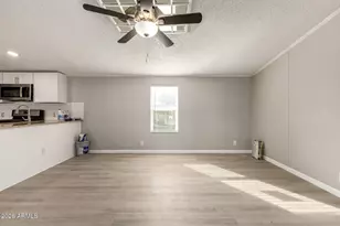 8218 S 7th St, Phoenix, AZ 85042 - Photo 10