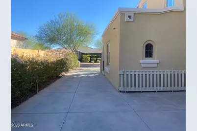 2946 N Beverly Place, Buckeye, AZ 85396 - Photo 38