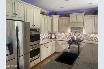 2946 N Beverly Place, Buckeye, AZ 85396 - Photo 16