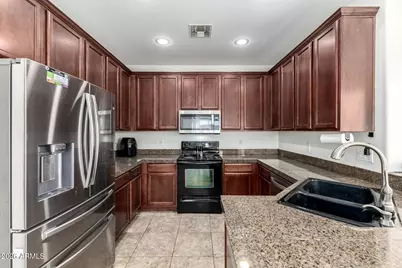 11729 W Jefferson Street, Avondale, AZ 85323 - Photo 10