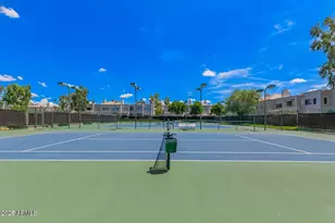 8989 N Gainey Center Dr, Scottsdale, AZ 85258 - Photo 36