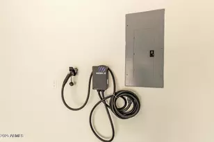 8989 N Gainey Center Dr, Scottsdale, AZ 85258 - Photo 20