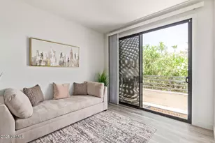 8989 N Gainey Center Dr, Scottsdale, AZ 85258 - Photo 14