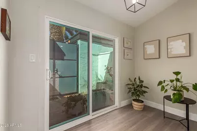 2823 N 49th Place, Phoenix, AZ 85008 - Photo 8