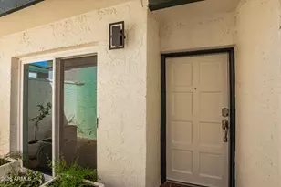 2823 N 49th Pl, Phoenix, AZ 85008 - Photo 4