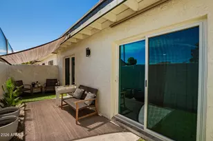 2823 N 49th Pl, Phoenix, AZ 85008 - Photo 20