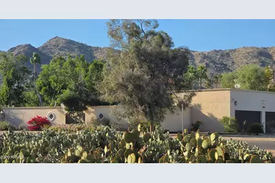 12054 S Tonalea Drive, Phoenix, AZ 85044 - Photo 1