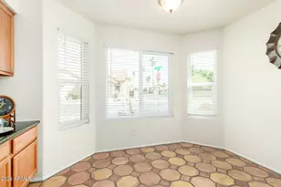 19404 N 78th Ave, Glendale, AZ 85308 - Photo 12