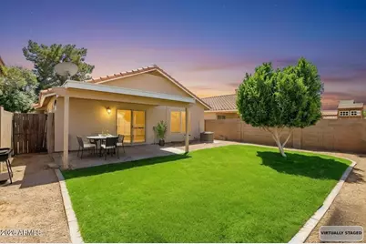 7950 W Paradise Drive, Peoria, AZ 85345 - Photo 10