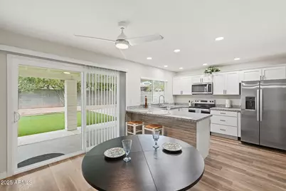 836 W Laguna Azul Avenue, Mesa, AZ 85210 - Photo 18