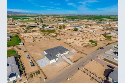 22926 W La Mirada Drive, Buckeye, AZ 85326 - Photo 8