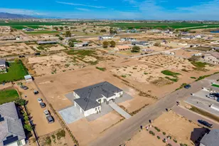 22926 W La Mirada Dr, Buckeye, AZ 85326 - Photo 8