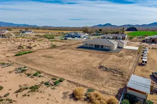 22926 W La Mirada Dr, Buckeye, AZ 85326 - Photo 2