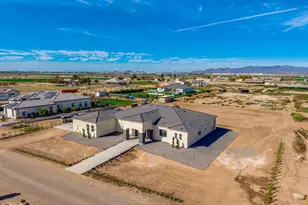 22926 W La Mirada Dr, Buckeye, AZ 85326 - Photo 18