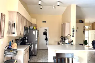 7283 W Tina Ln, Glendale, AZ 85310 - Photo 6