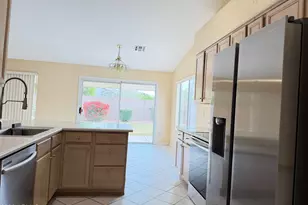 7283 W Tina Ln, Glendale, AZ 85310 - Photo 8