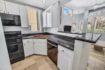 3633 N 3rd Avenue #2060, Phoenix, AZ 85013 - Photo 4